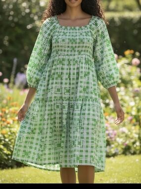 Michelle McDowell Smocked Tiered Dress Green White Boho Flowy L Spring Teacher M